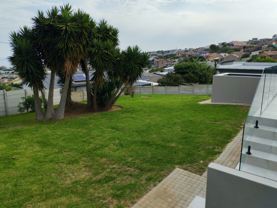 4 Bedroom Property for Sale in Dana Bay Western Cape